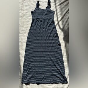 Columbia PFG Omni Wick Navy and White Sleeveless Maxi Dress Size Medium